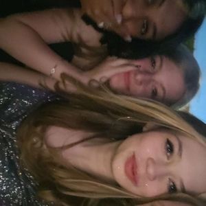 Meet your Posher, Desi